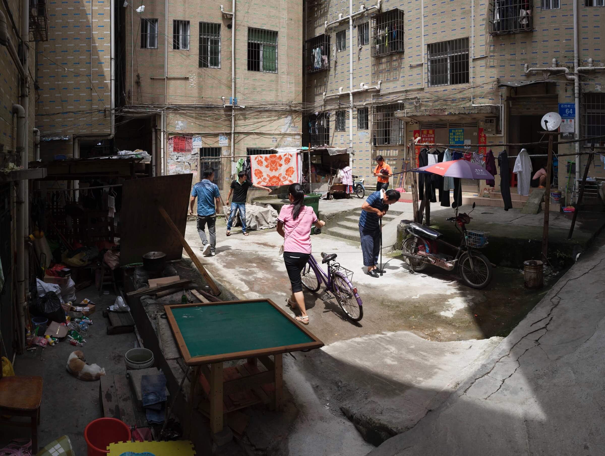 Public space in Shi’Ao Village, Dalang Neighbourhood. Photo Lard Buurman.