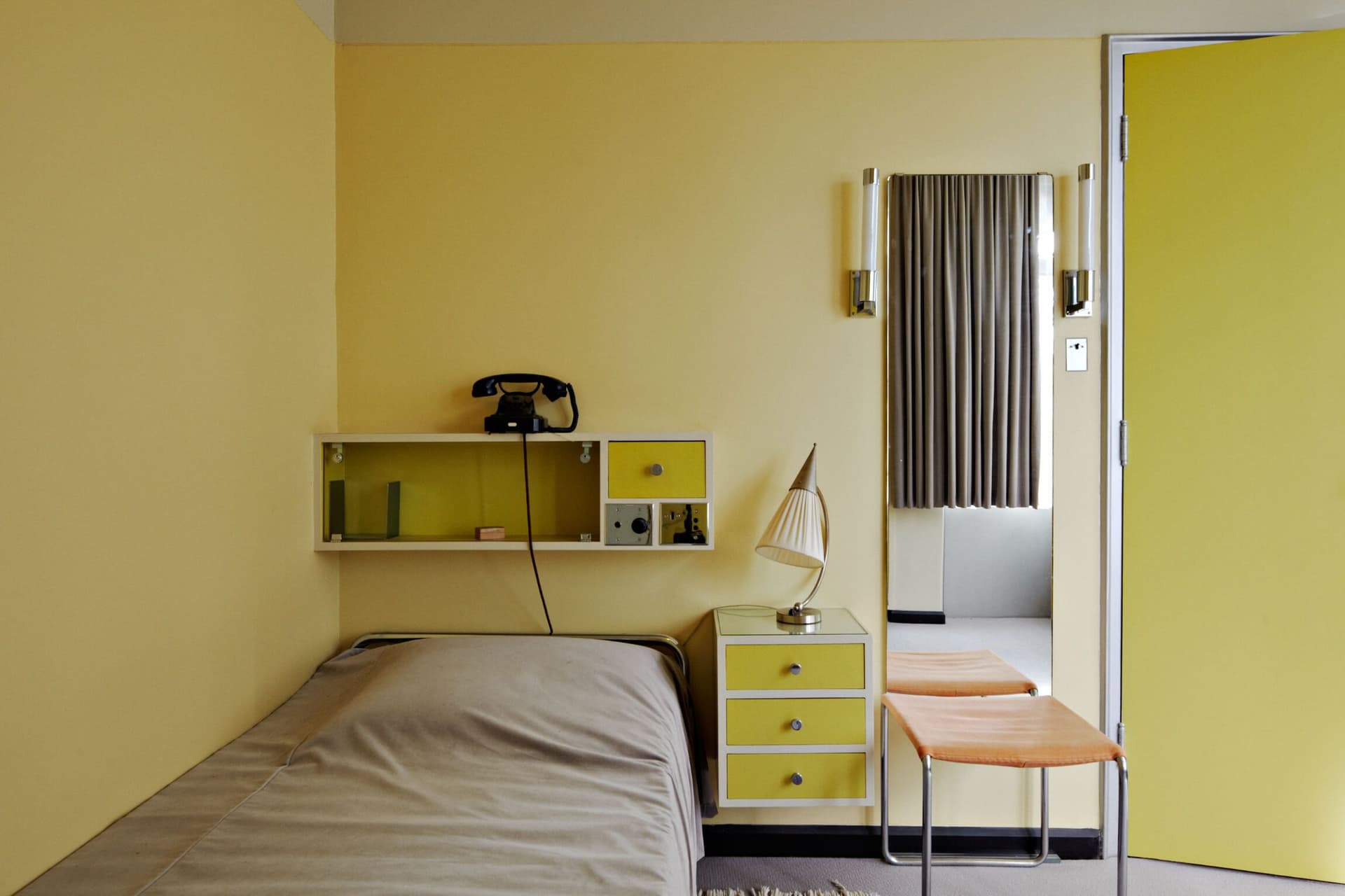 Huis Sonneveld House, slaapkamer jongste dochter. Foto Johannes Schwartz 