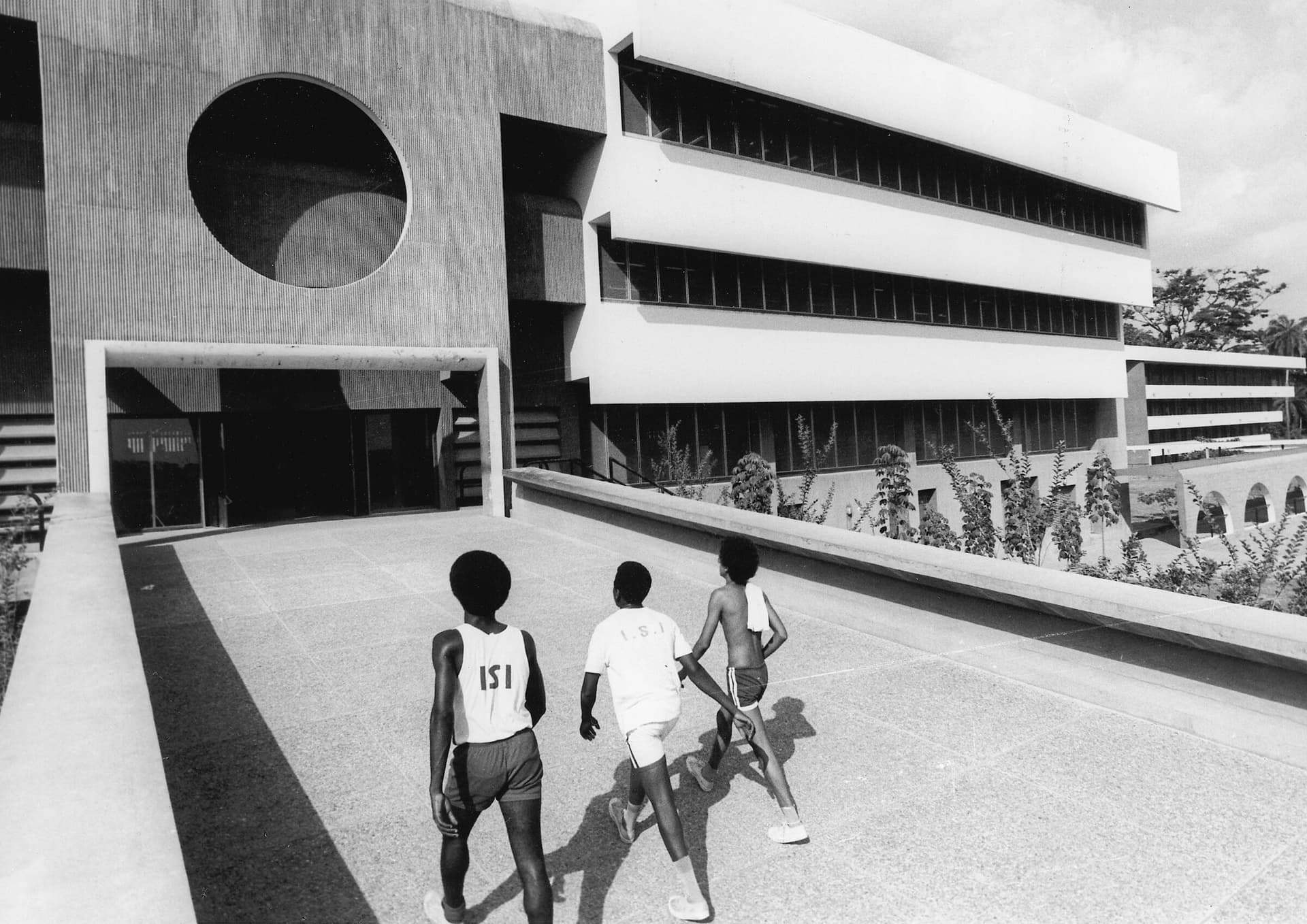 University of Ife in Ile-Ife, Nigeria, from the architects Arieh Sharon and Eldar Sharon. Photo: © Arieh Sharon digital archive 