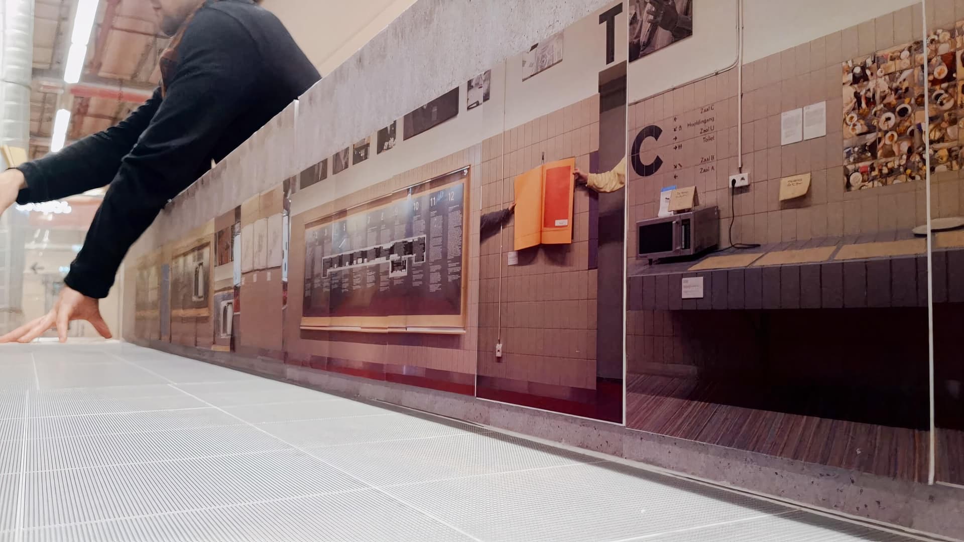 Photo of the working model of Gallery 3, Jesse Verdoes, 2022 