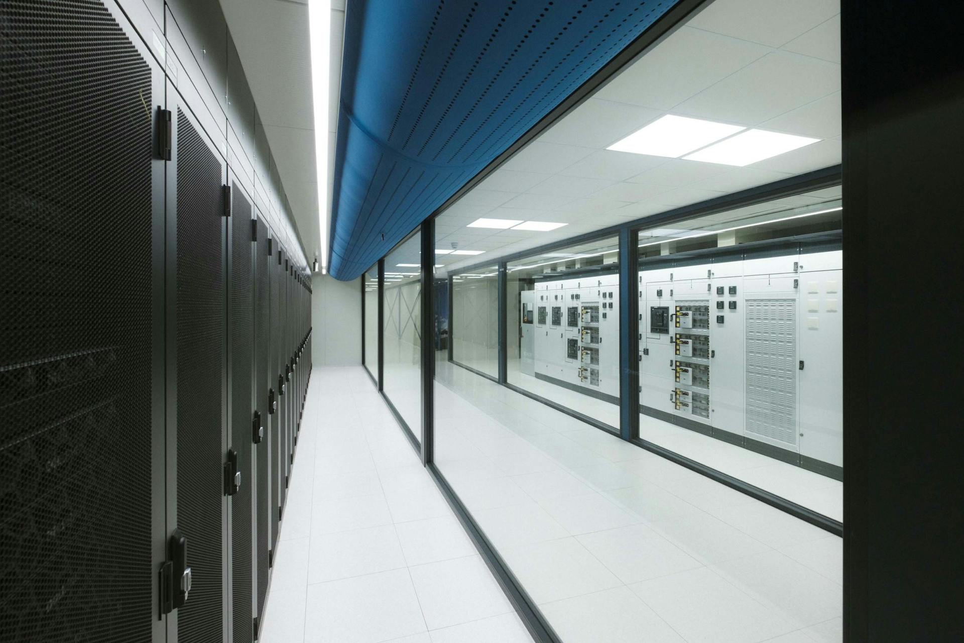 Data Centre SmartDC, Rotterdam. Photo by Johannes Schwartz. 