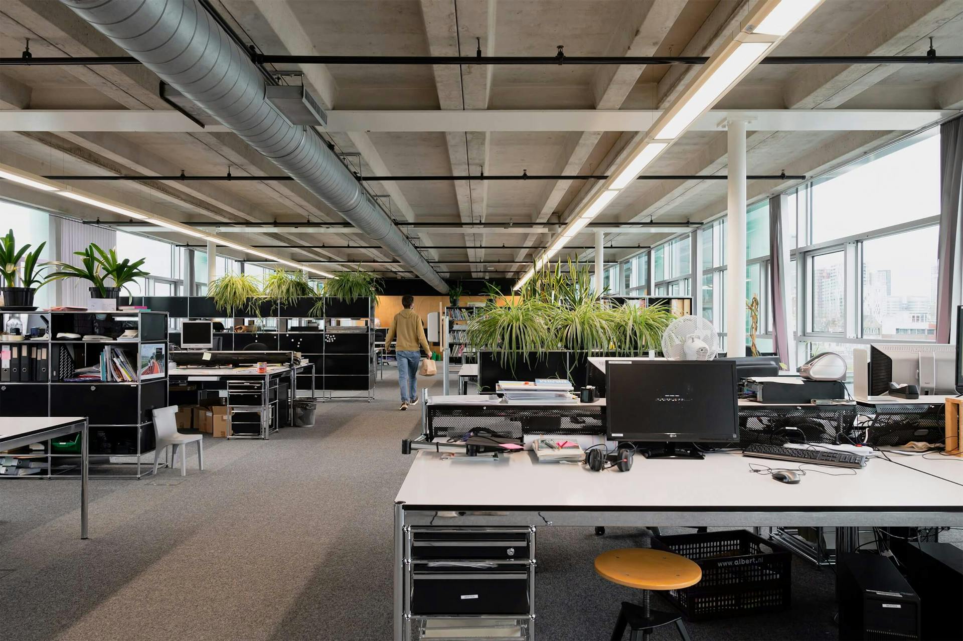 Workspace. Photo Petra van der Ree 