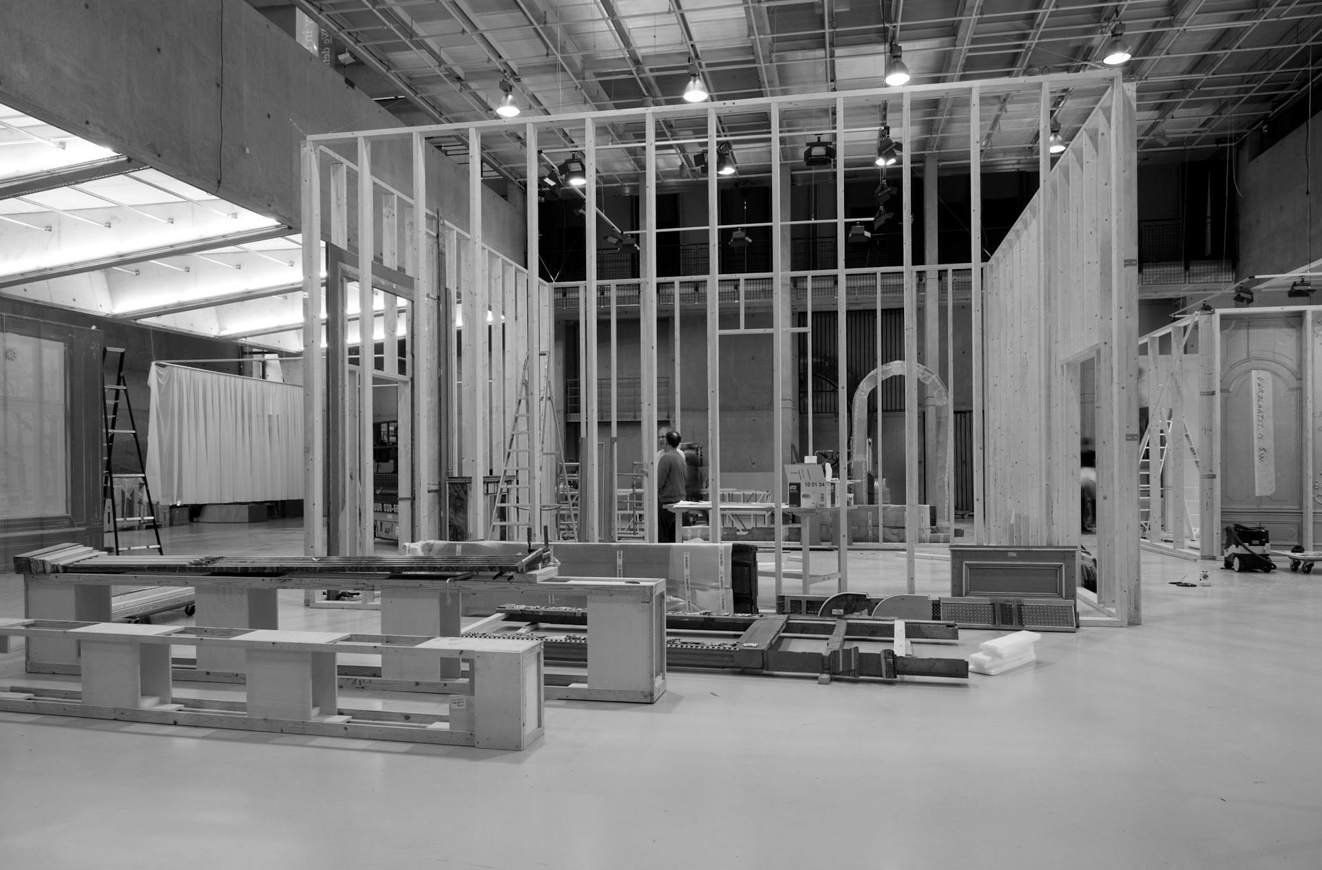 Opbouw van de installatie 1:1 Stijlkamers. Foto Petra van der Ree 