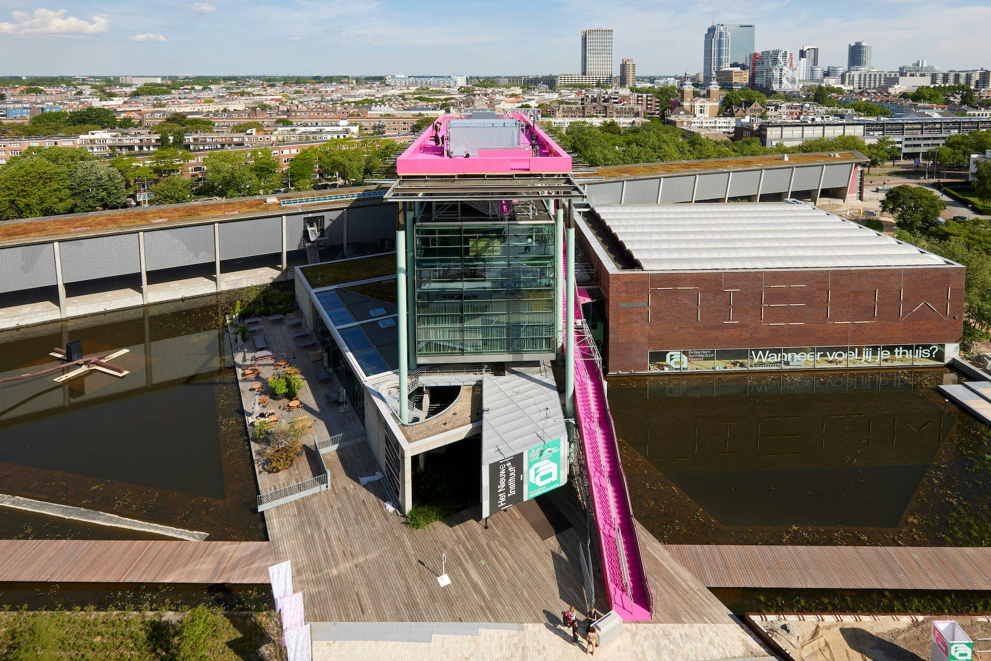 The Podium on the roof of Het Nieuwe Instituut. Photo: Aad Hoogendoorn