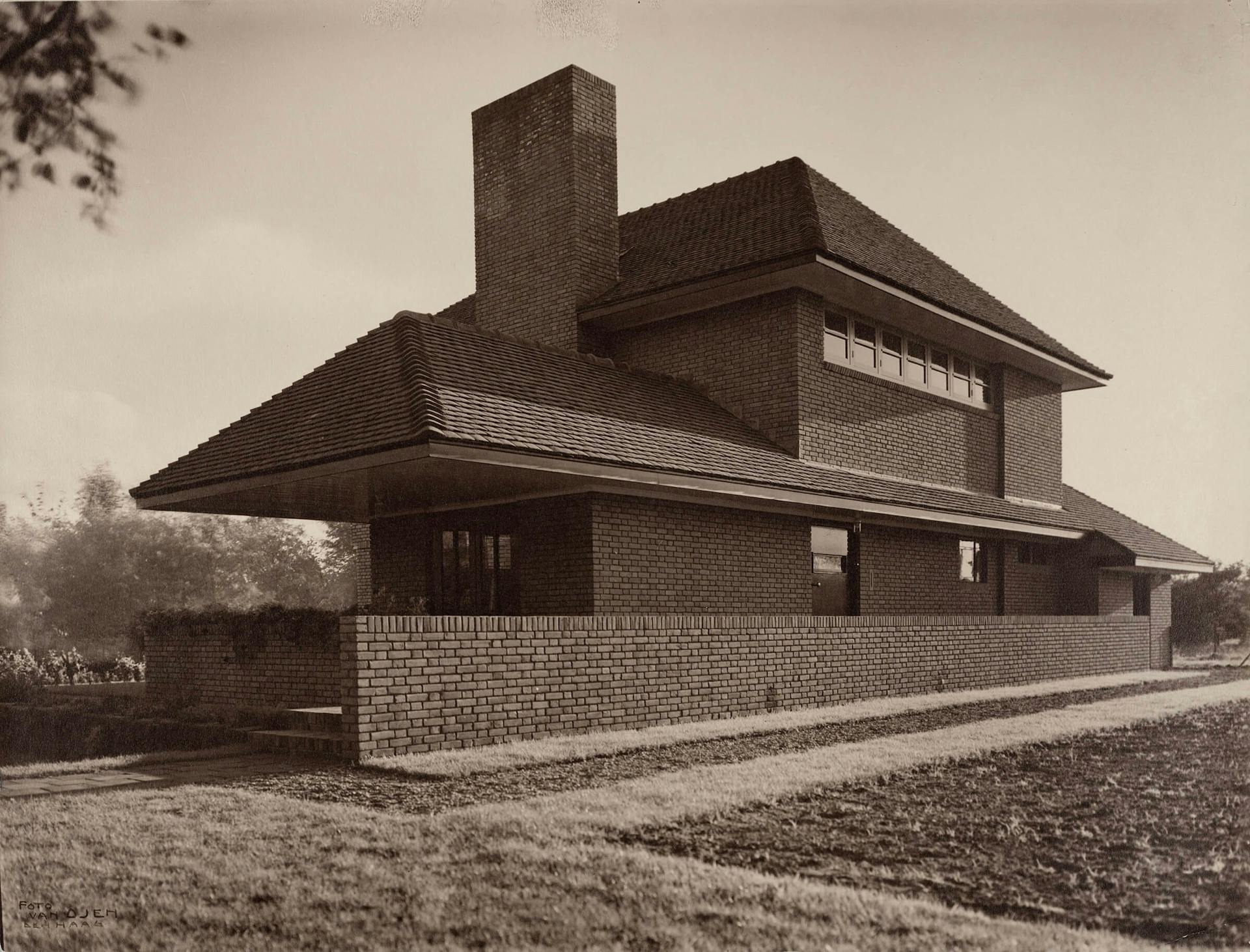 H. Wouda. Landhuis De Luifel in Wassenaar, 1923-1924
