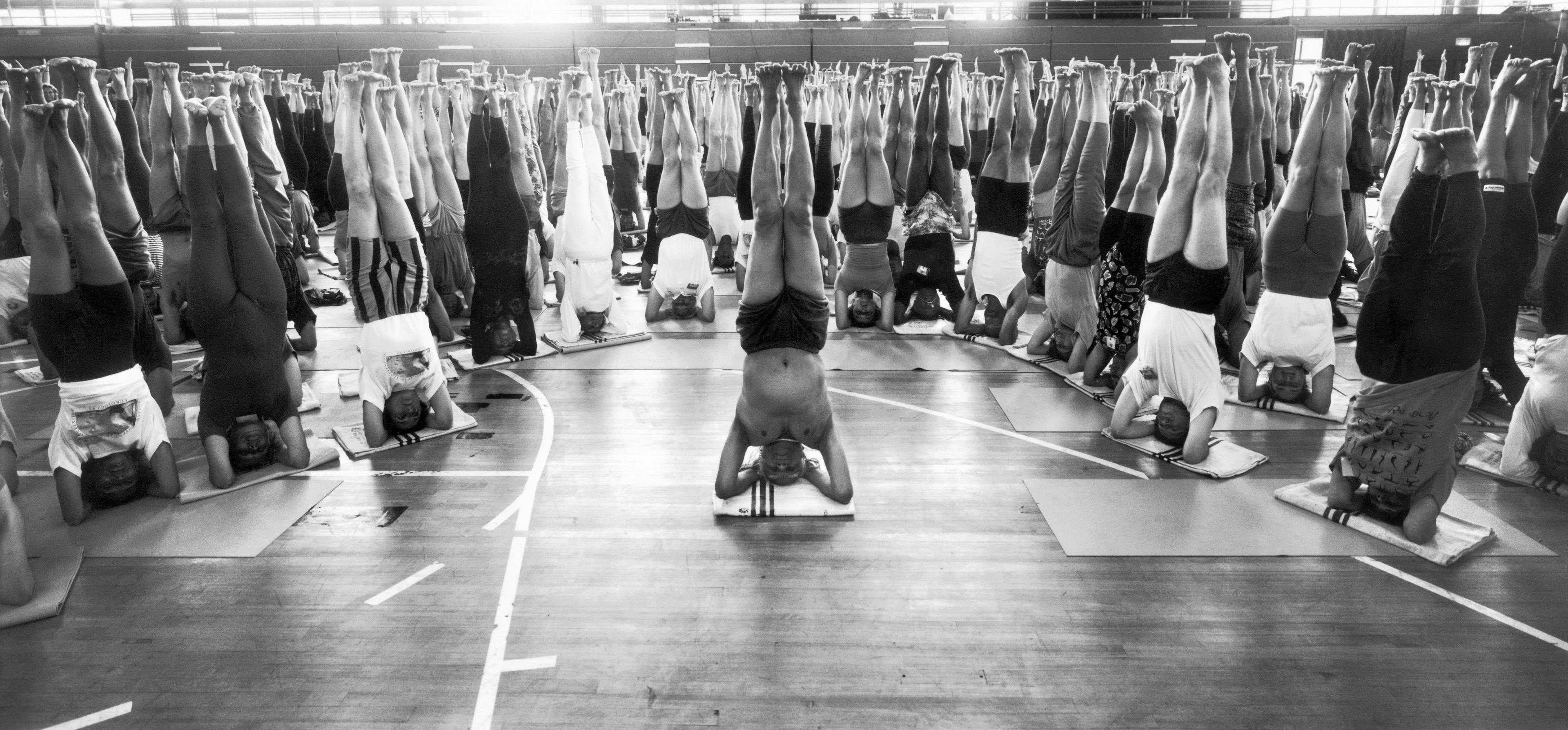 Indian yoga master B.K.S. Iyengar during Iyengar Yoga Convention, Londen, 1993. Photo Ben Ickow
