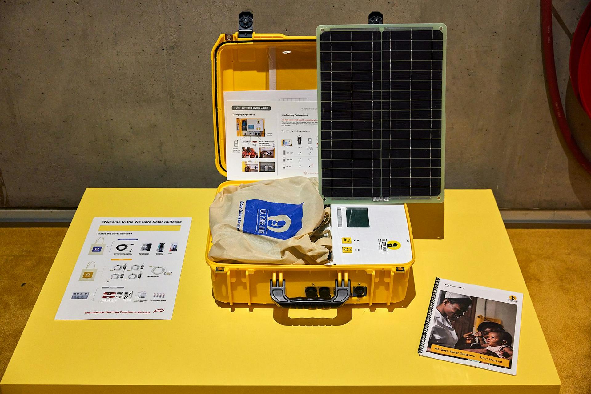 Solar Suitcase - We Care Solar. Photo: Aad Hoogendoorn.
